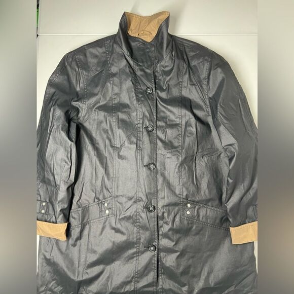Atelier Goldner Schnitt Trench coat, Size 20 GB/16 US.Non-flexible material - Picture 6 of 16